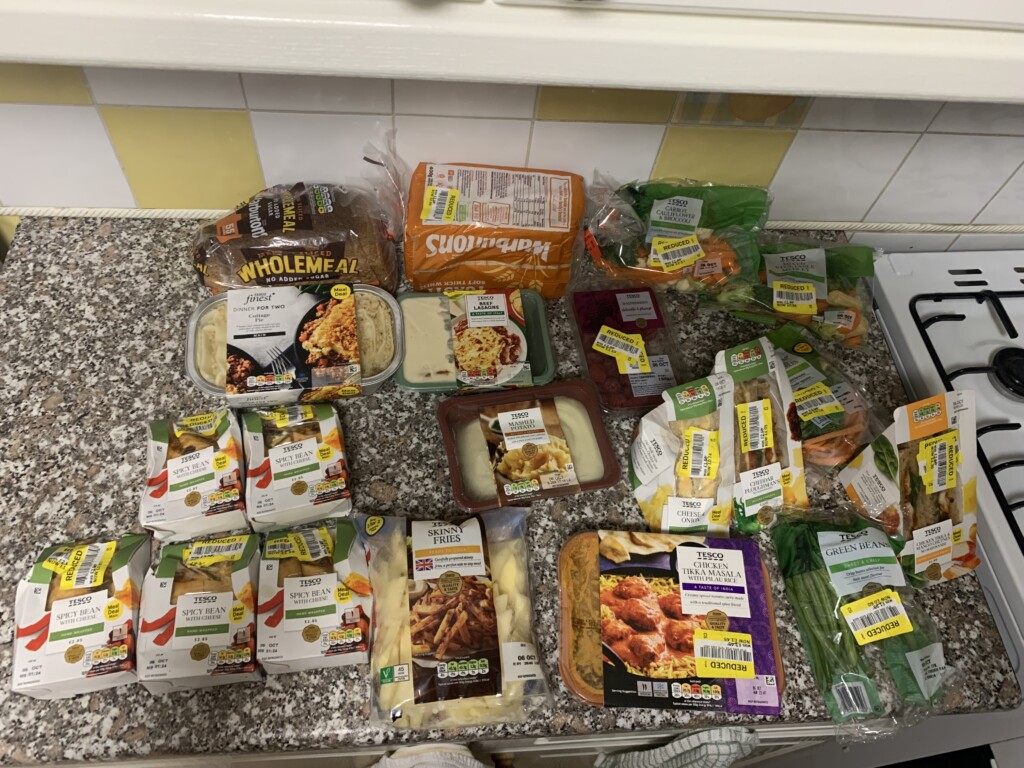 save money with Olio